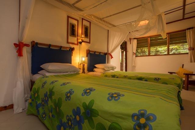 Outpost Lodge Arusha Pokoj fotografie
